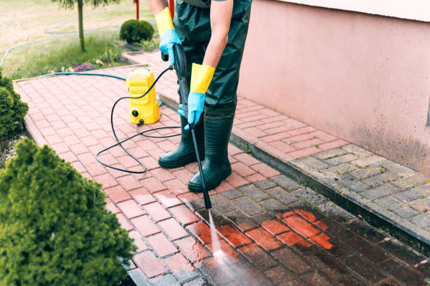 Professional Pressure Washing Services in Brooklyn, OH